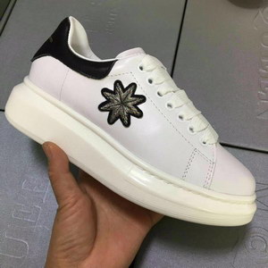 Alexander McQueen Shoes(AAA)-011
