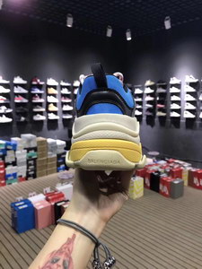 Balenciaga Shoes(AAA)-124