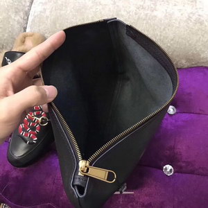 Gucci Handbags AAA(Men)-001