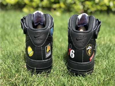 Air Force One x Supreme-009