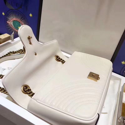 Gucci Handbags AAA(Women)-017