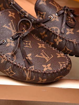 LV Shoes(AAA)-485