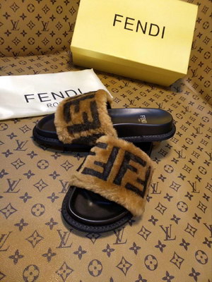 Fendi Slippers Women(AAA)-007