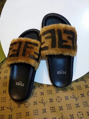 Fendi Slippers Women(AAA)-007
