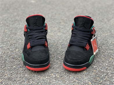 Air Jordan 4 Retro x Gucci