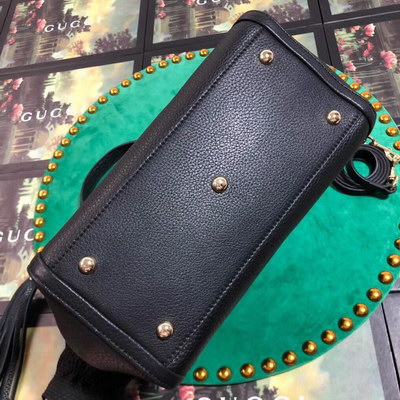 Gucci Handbags AAAA(Women)-131