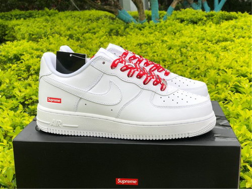 Supreme x Nike Air Force 1 Low-010