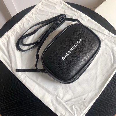 Balenciaga Handbags AAA(Women)-003