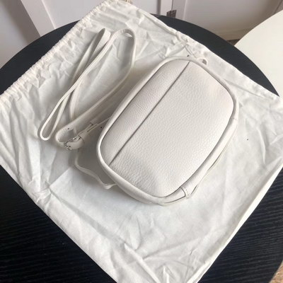 Balenciaga Handbags AAA(Women)-001