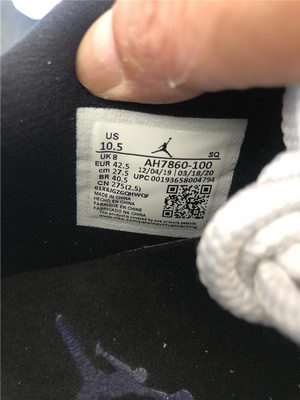 Air Jordan 11 Low “Concord”