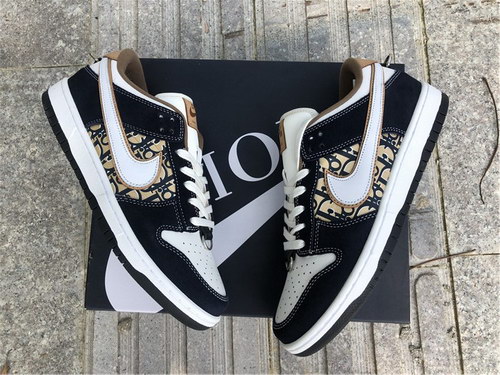 Dior x Nike Dunk Low-002
