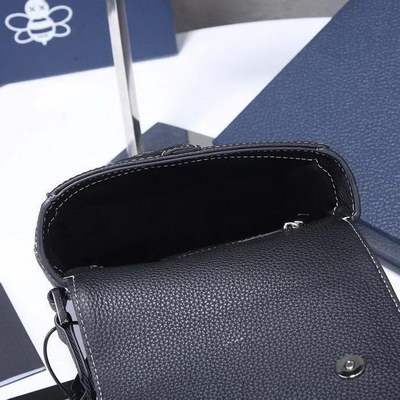 Dior Handbags AAAA(Men)-005