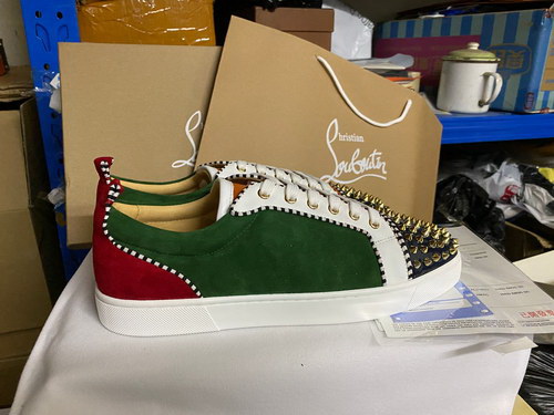 CL Men Shoes-533
