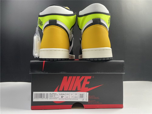 Air Jordan 1 High OG University Gold