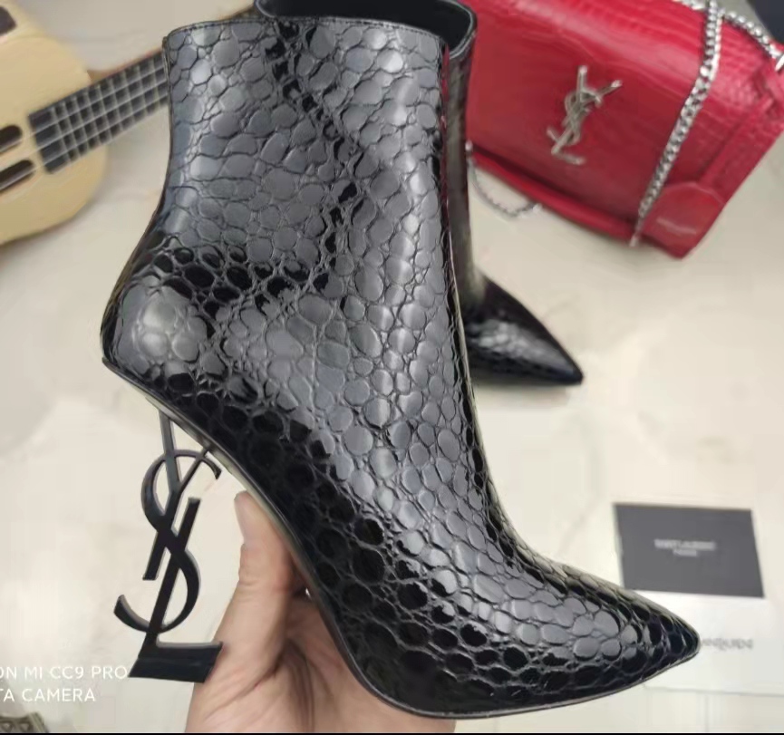 YSL High Heel-039