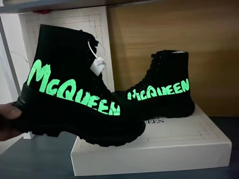Alexander McQueen Shoes(AAA)-101