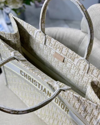 Dior Handbags AAAA(Women)-074