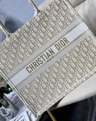 Dior Handbags AAAA(Women)-074