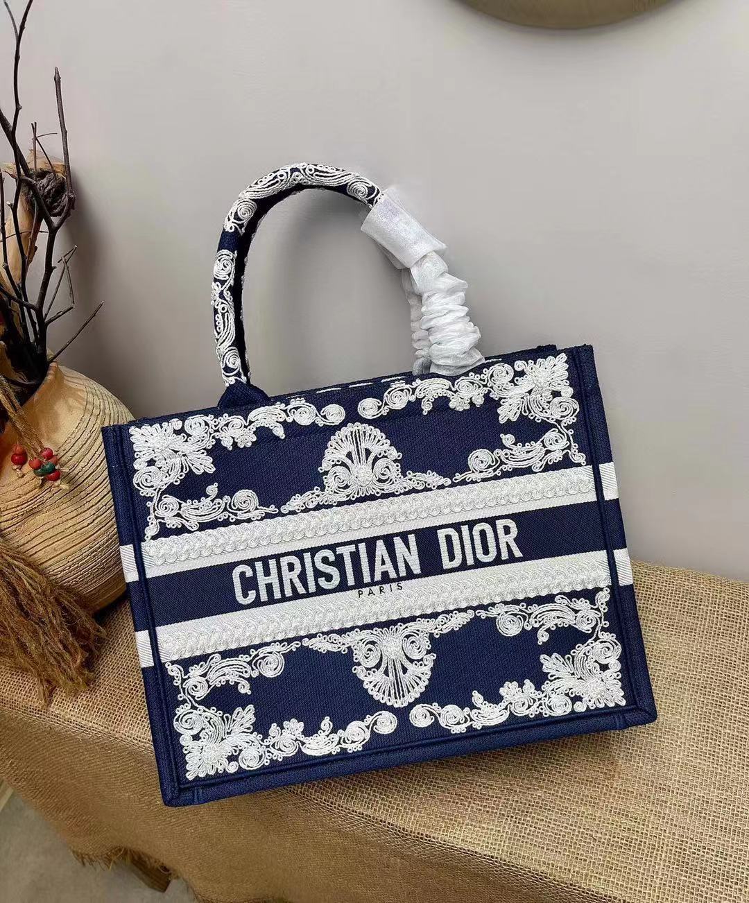 Dior Handbags AAAA(Women)-073