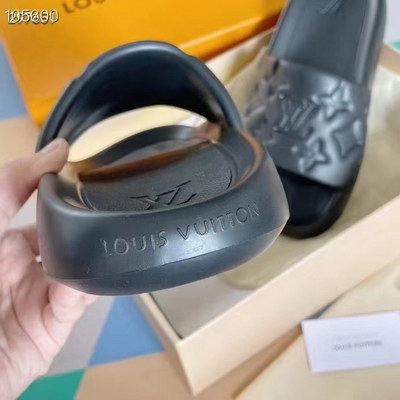 LV Slippers Women(AAA)-017