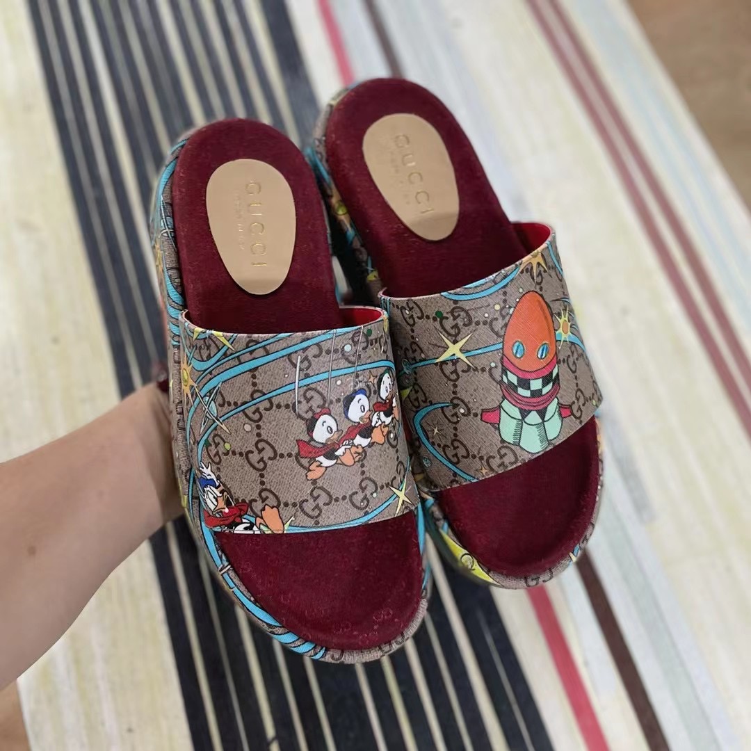 Gucci Slippers Women(AAA)-145