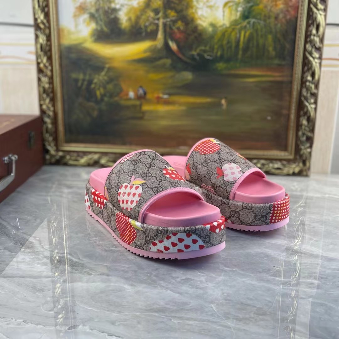 Gucci Slippers Women(AAA)-144