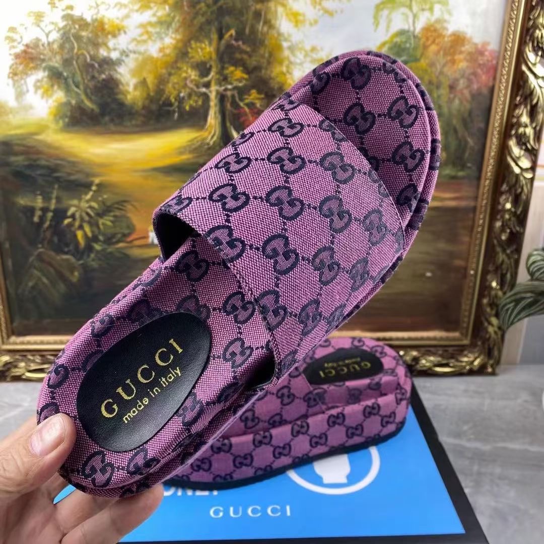 Gucci Slippers Women(AAA)-143