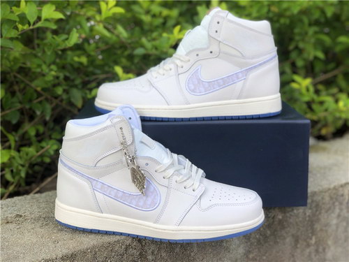 Dior x Air Jordan 1 High-003
