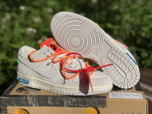 Off-White x Futura x Nike Dunk-082