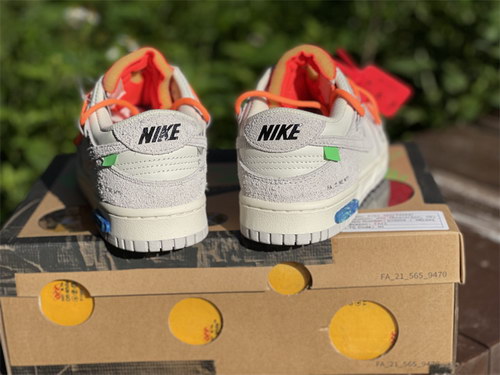 Off-White x Futura x Nike Dunk-082