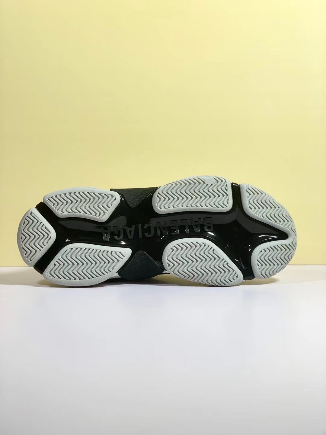Balenciaga Shoes AAAA(Women)-140