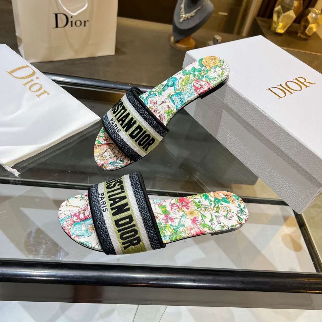 Dior Slippers Women(AAA)-042