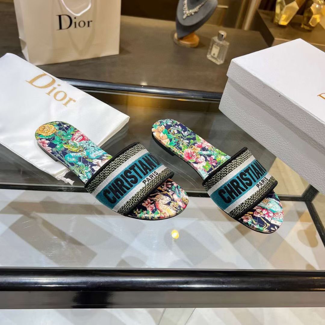 Dior Slippers Women(AAA)-040