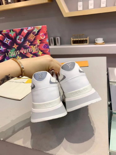 LV Shoes AAA(Women)-093