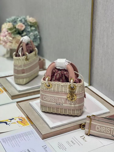 Dior Handbags AAAA(Women)-104