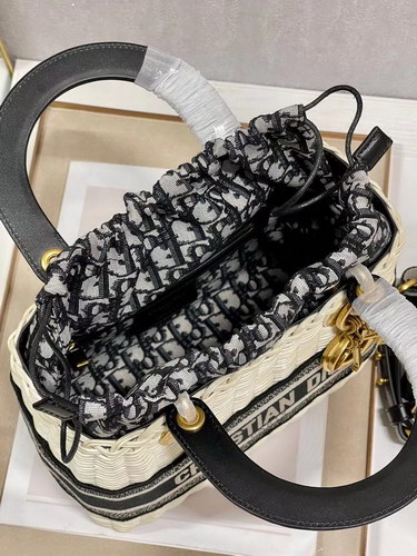 Dior Handbags AAAA(Women)-101
