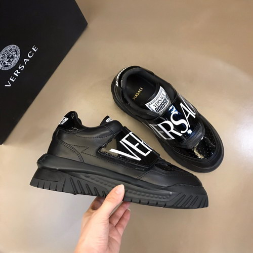 Versace Shoes(AAA)-181