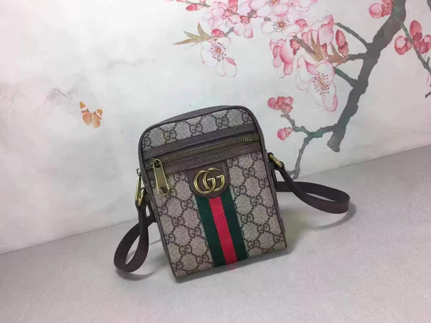 Gucci Handbags AAA(Women)-199