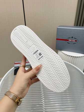 Prada Shoes(AAA)-068