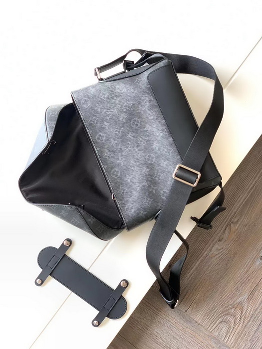 LV Handbags AAA(Men)-122