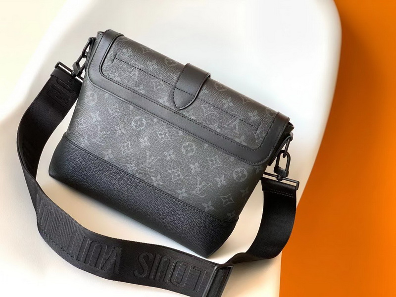 LV Handbags AAA(Men)-124