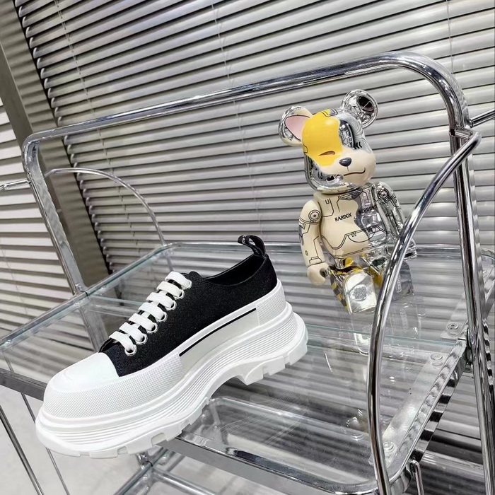 Alexander McQueen Shoes(AAA)-153
