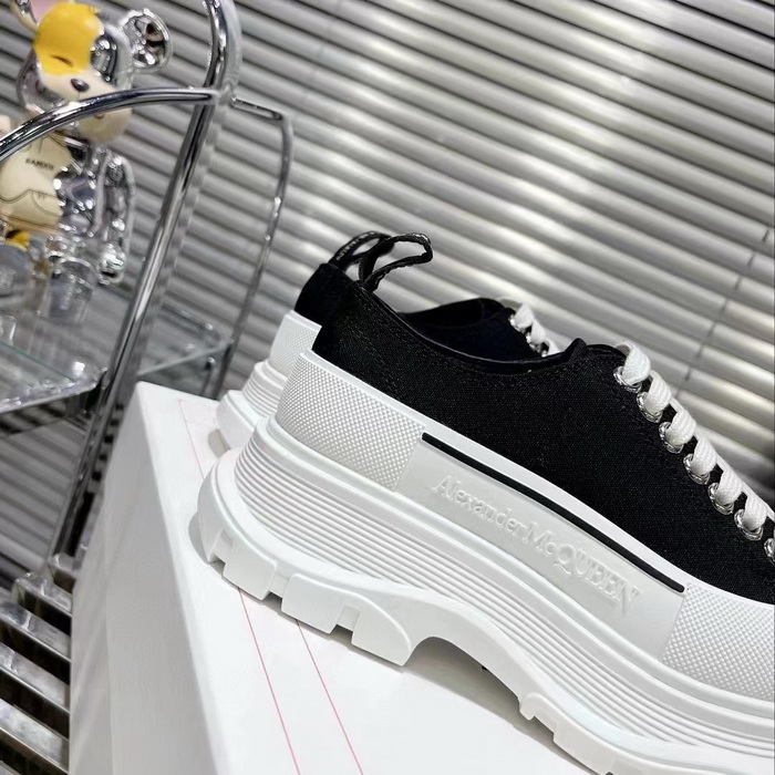 Alexander McQueen Shoes(AAA)-153