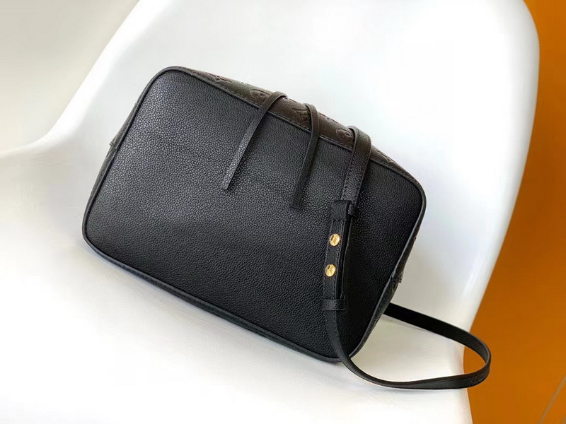 LV Handbags AAAA(Women)-196