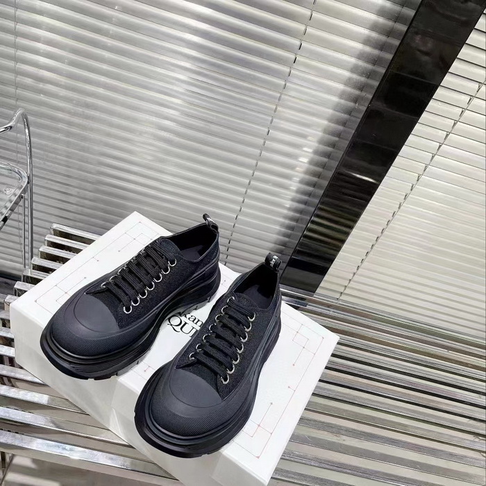 Alexander McQueen Shoes(AAA)-156