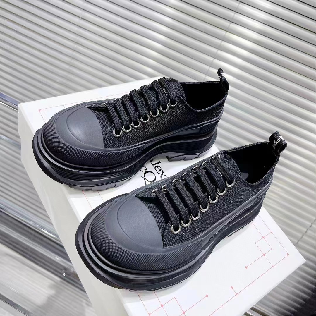 Alexander McQueen Shoes(AAA)-156