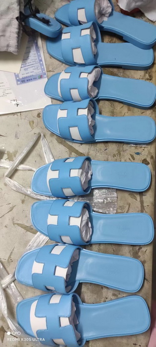 Hermes Slippers Women(AAA)-021