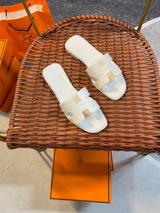 Hermes Slippers Women(AAA)-020