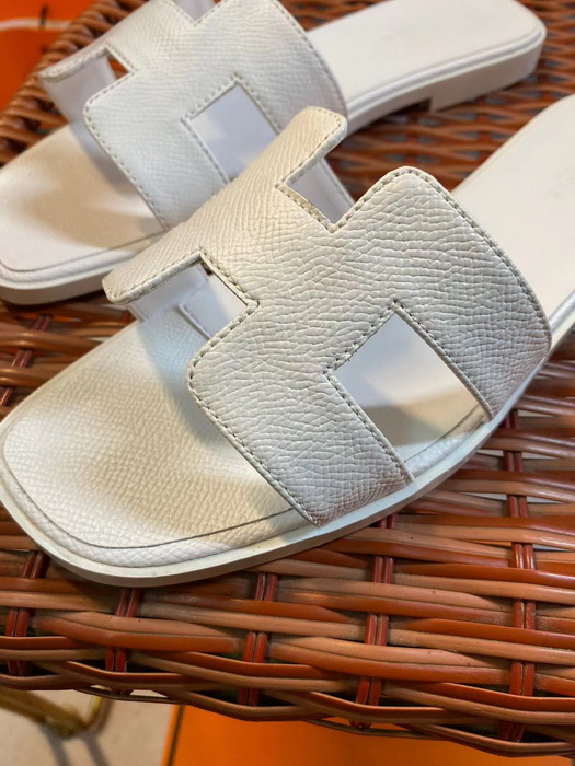 Hermes Slippers Women(AAA)-020
