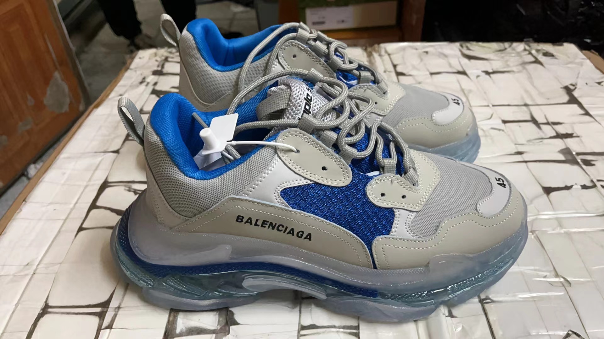 Balenciaga Shoes(AAA)-306